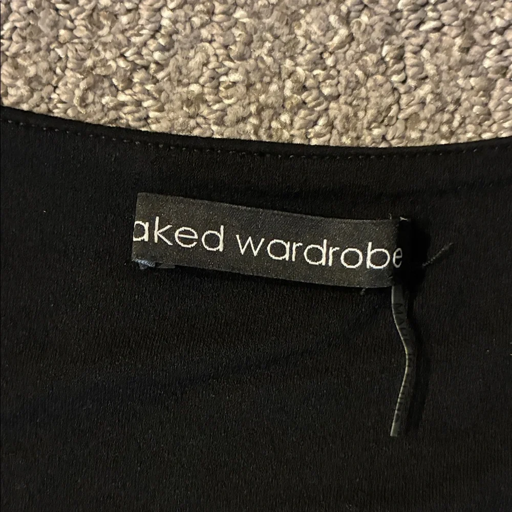 Basic Black Long-Sleeve Crop Top by Naked Wardrobe - Picture 3 of 3
